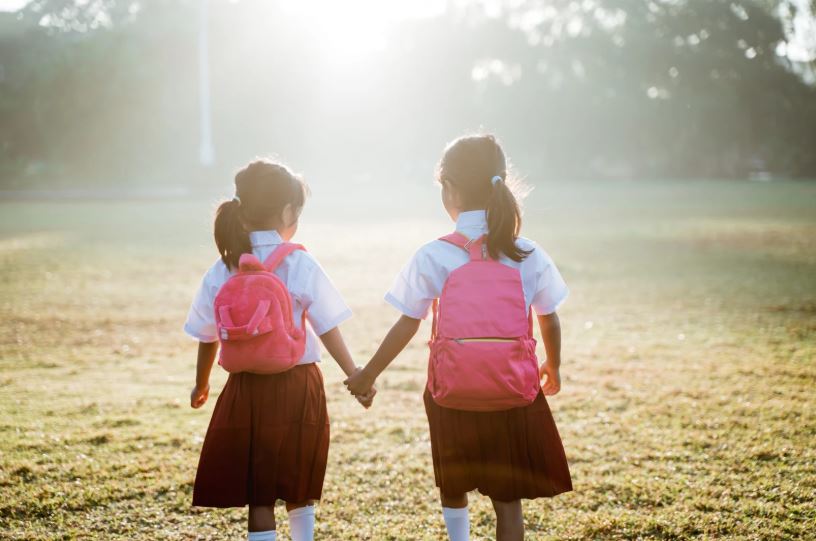 Mempersiapkan Dana Pendidikan Anak: Lebih Penting dari yang Banyak Orang Kira